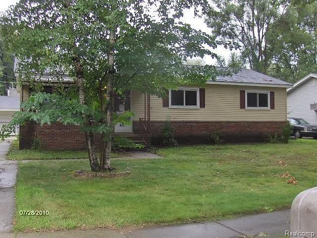 1st image of 842 N Karle St