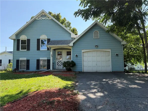 72 Westwood Dr, Rochester, NY 14616