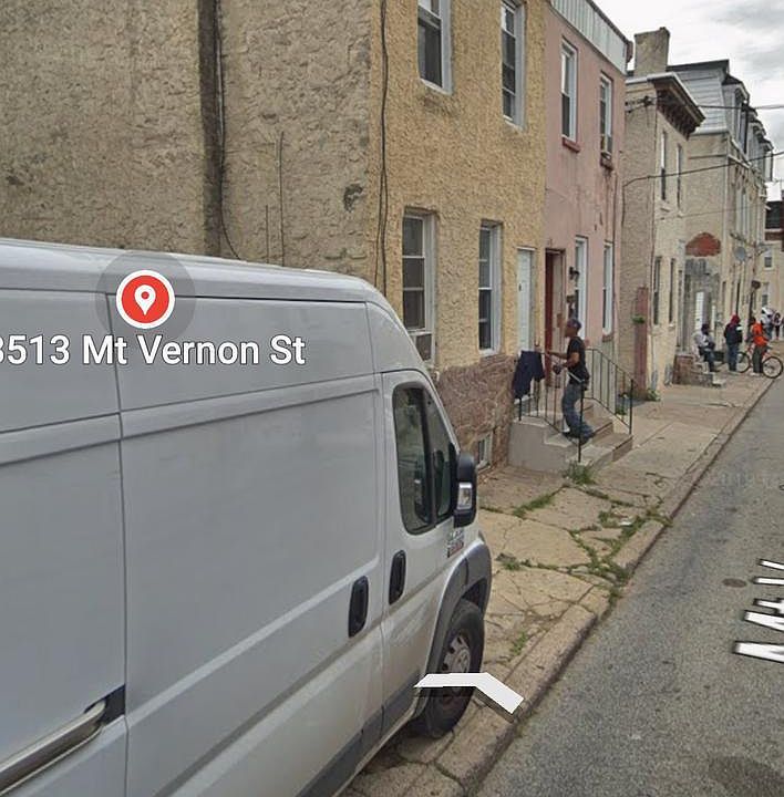 2nd image of 3513 Mount Vernon St