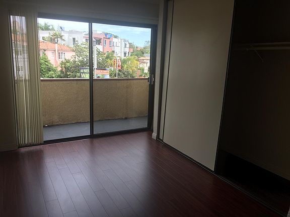 2nd image of 1969 S Beverly Glen Blvd #206