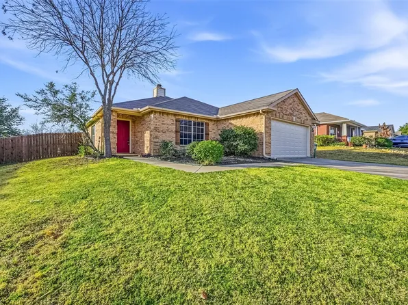 1409 Santos Dr, Denton, TX 76207