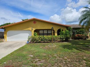 899 SE Walters Ter, Port Saint Lucie, FL 34983