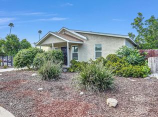 460 Vermont St, Altadena, CA 91001