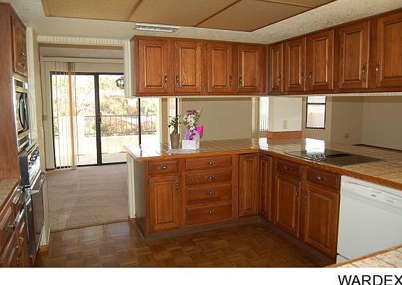 4th image of 706 Palmer Ln