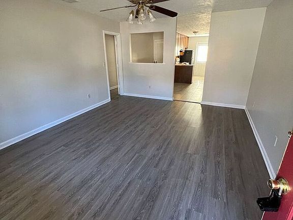 2nd image of 264 Haymarket Ln