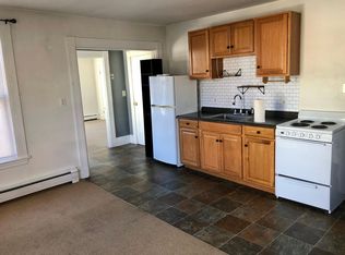 5 Hammatt St SUITE 3, Ipswich, MA 01938