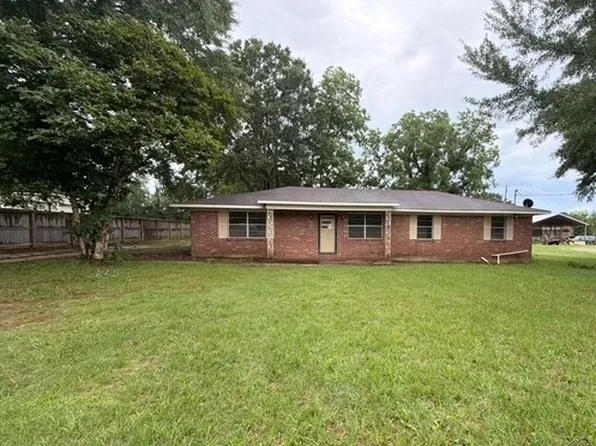 6863 Holtville Rd, Wetumpka, AL 36092