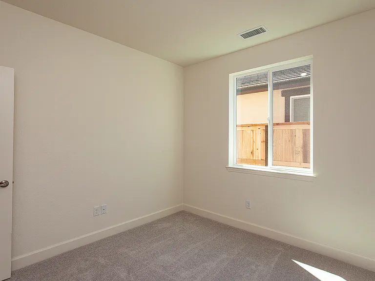 1260 Grey Owl Dr — Photo 18