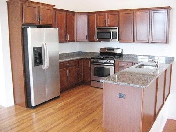 4th image of 157 Beale St APT 6