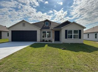 34 Oak Leaf Dr, Conway, AR 72032