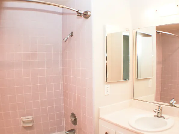 1325 S Hillward Ave, West Covina, CA 91791