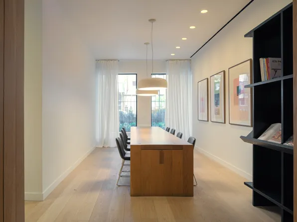 234 East 46th Street image 13 of 20