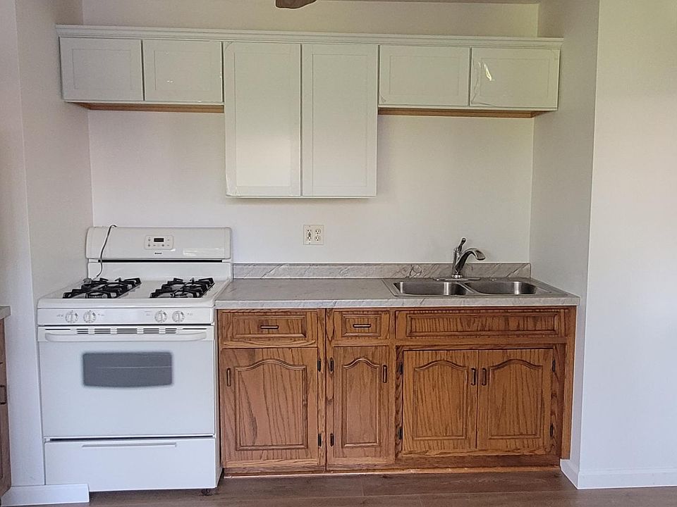 2nd image of 1312 Argo Ln APT 3
