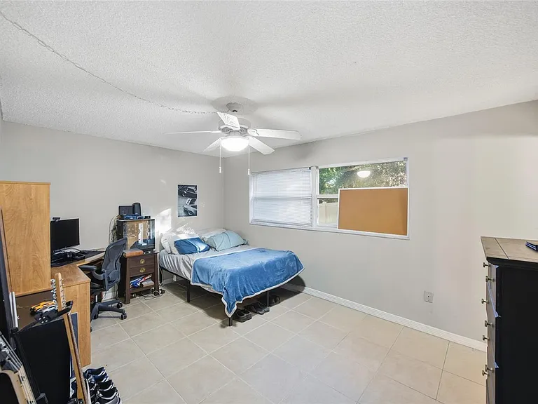 1301 S Hercules Ave #11 — Photo 6