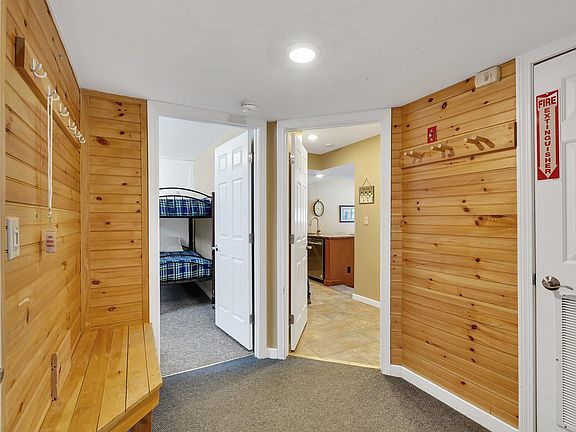 5th image of 91 White Loop #G103