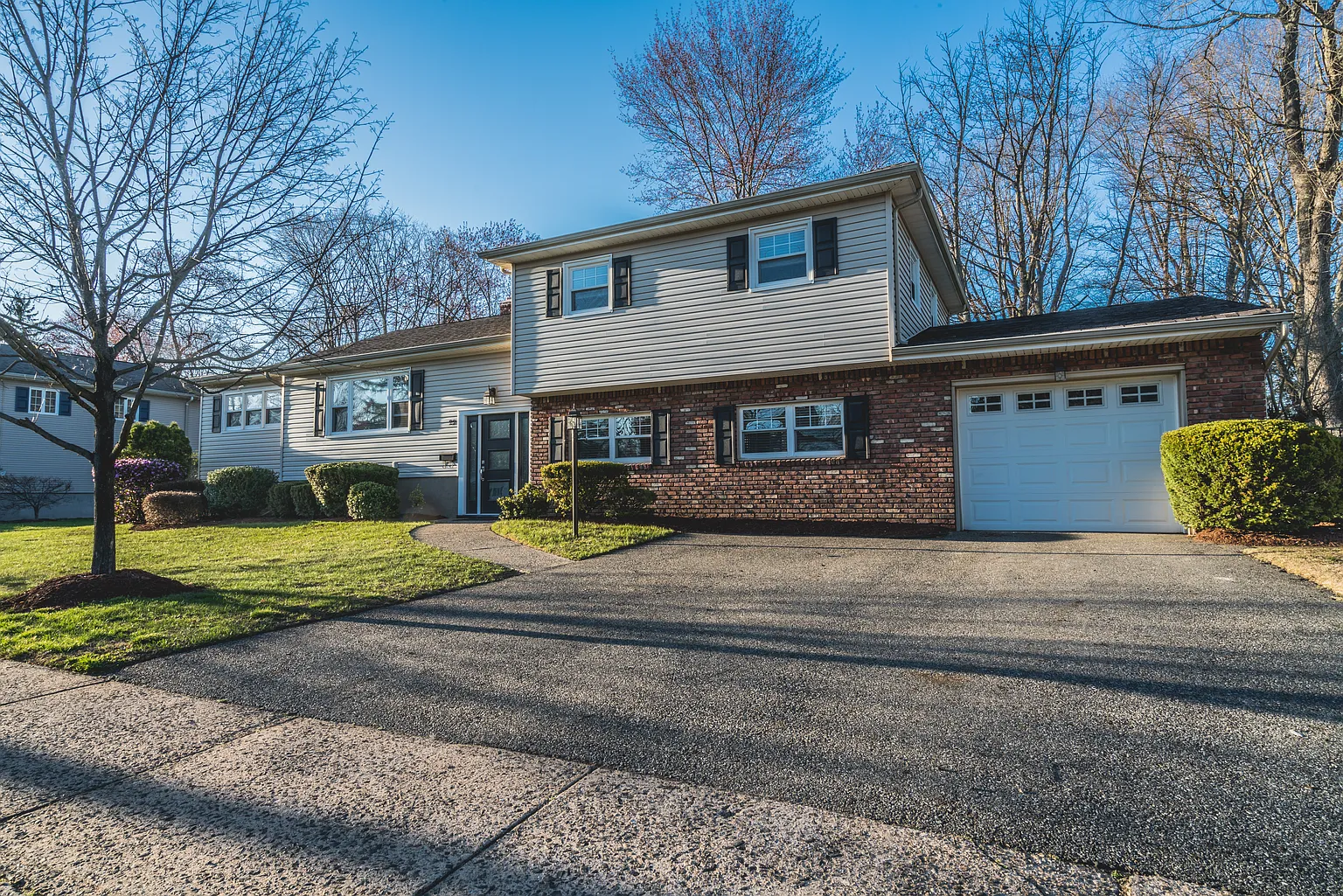 22 Woodstock Dr photo 1
