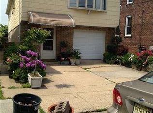 855 7th St, Secaucus, NJ 07094