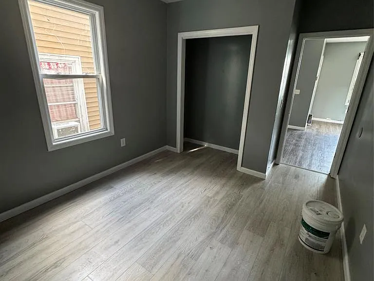 132 E Main St — Photo 6