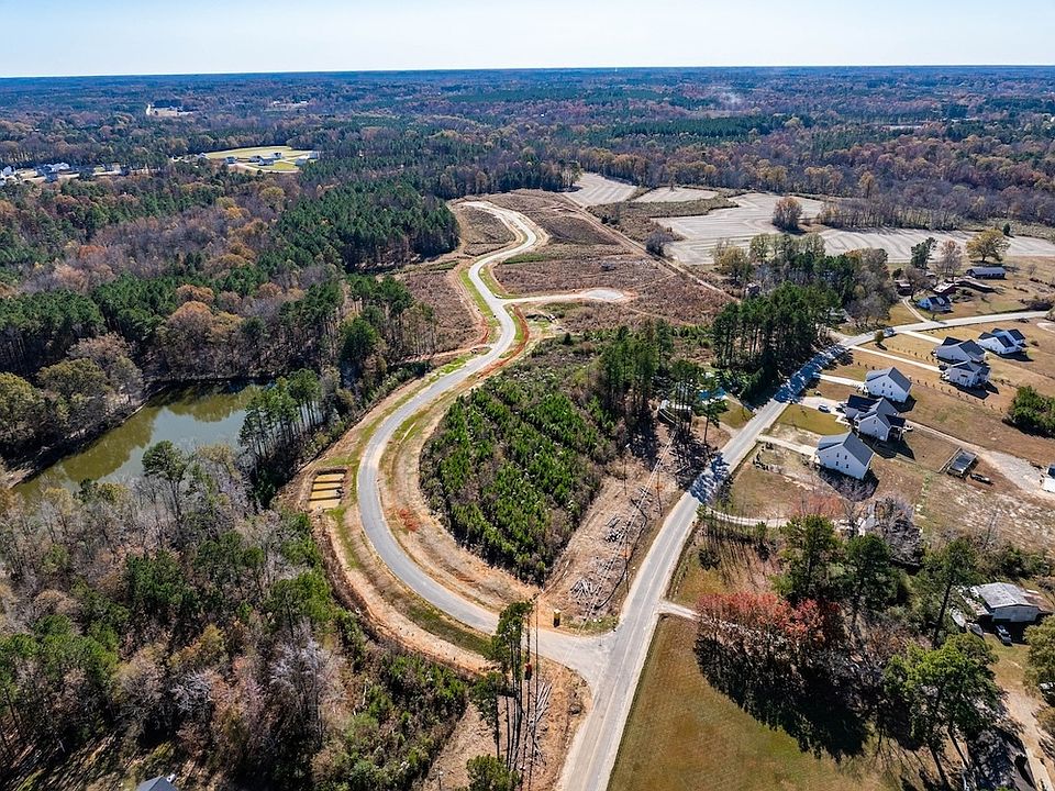Sommerset Pond Drone Shot