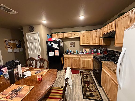 5th image of 3608 E 3rd Pl