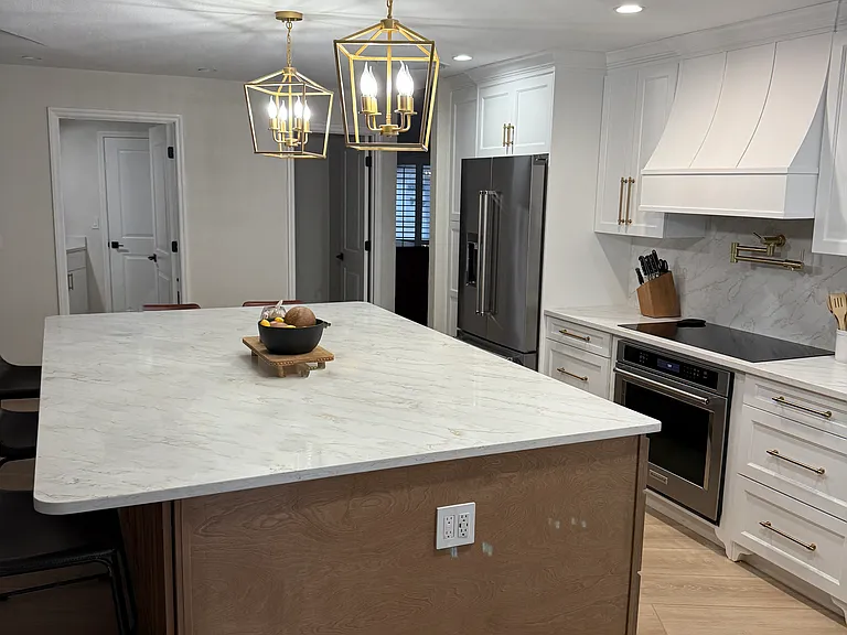 9807 Bay Island Dr — Photo 4