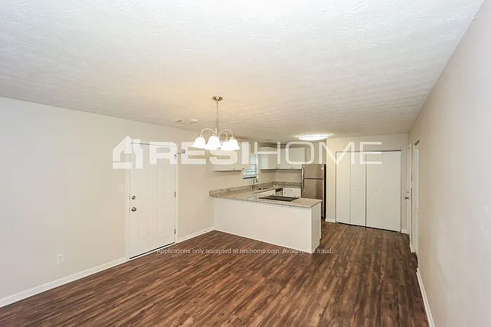 6926 Apache Ln — Photo 6