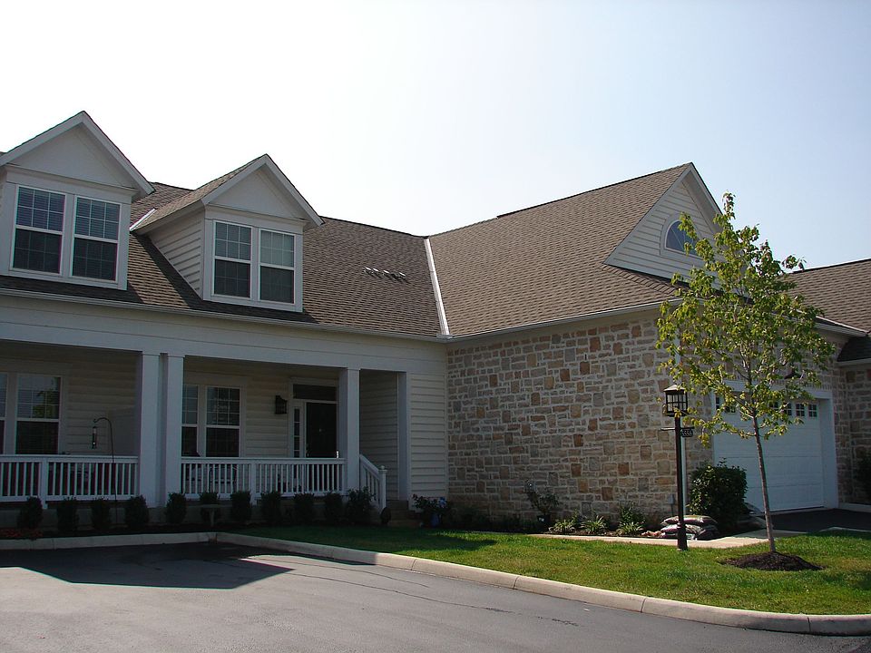 2nd image of 5556 Queens Park Dr