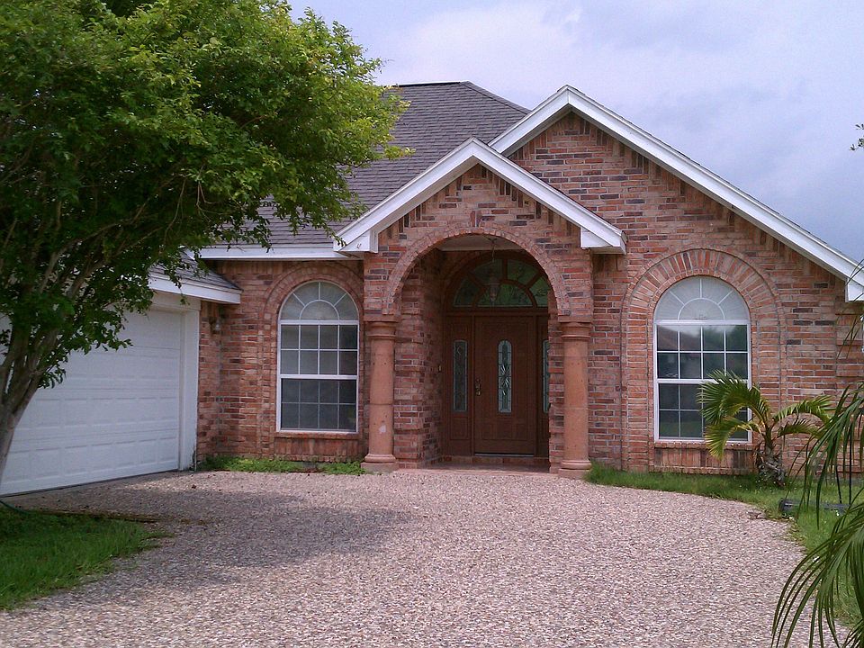 1st image of 1505 Oak Dr