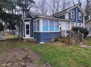 721 Church St, Medina, NY 14103