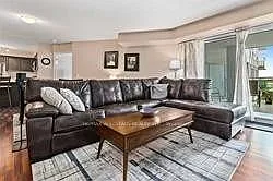 60 Fairfax Cres #201 — Photo 6