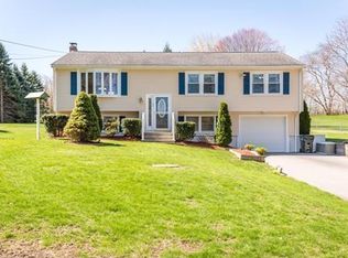 54 Fern Ave, Amesbury, MA 01913