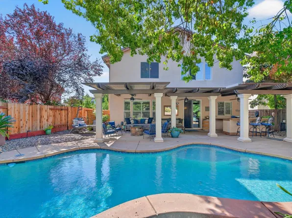 1728 Sevilla Dr, Roseville, CA 95747