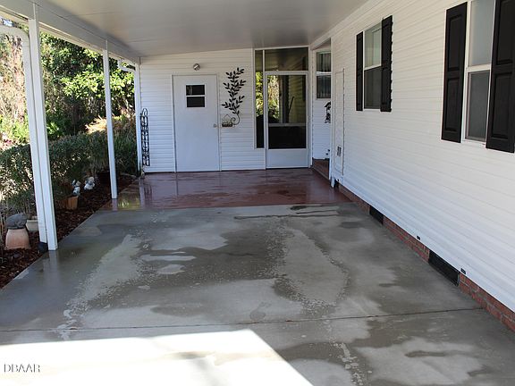 5th image of 79 Green Forest Dr