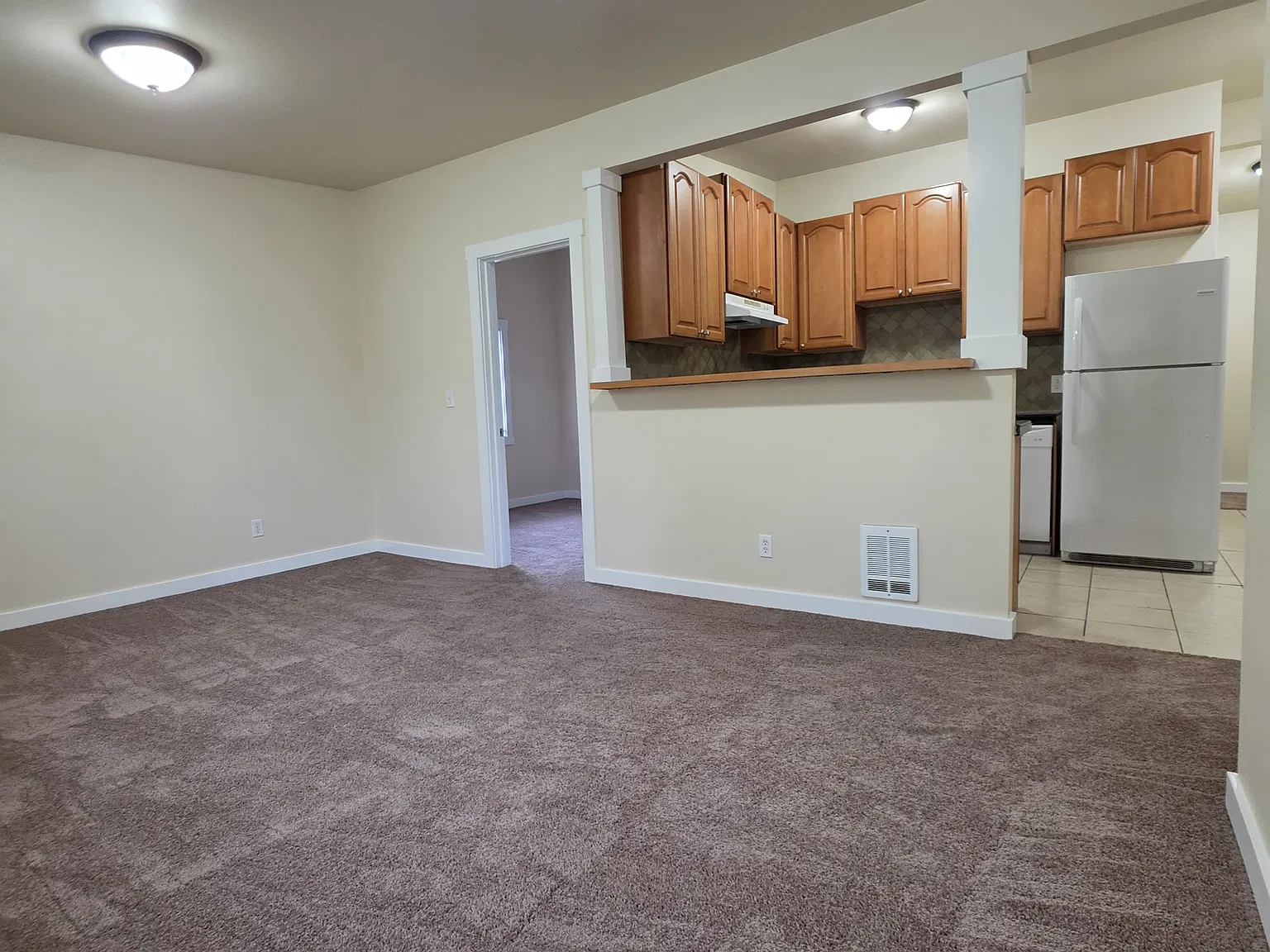3 bed, 1300 sqft, $3,750 — Photo 4