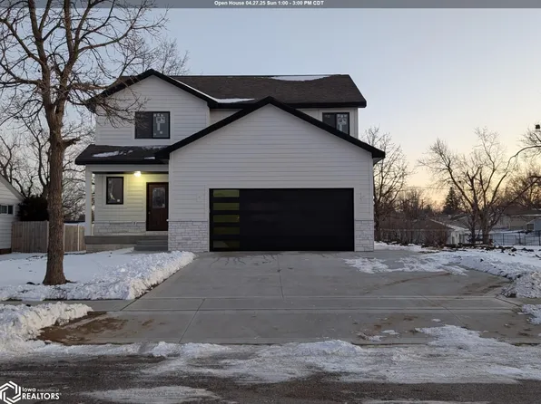 208 W Meadow Ln, Marshalltown, IA 50158