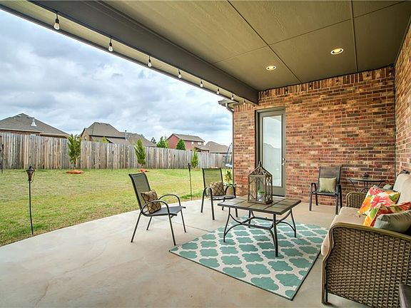 3rd image of 4209 Norfolk Ct