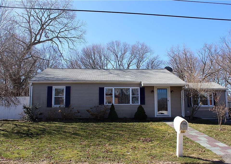 1st image of 23 Hayden Ave