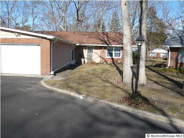 1st image of 85A Dorchester Dr