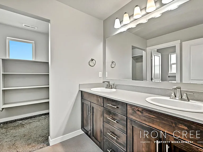 2229 E Kamay Dr — Photo 13