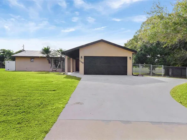 1798 SW Del Rio Boulevard, Port St Lucie, FL 34953