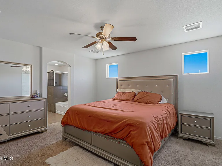 14668 Oldenberg Ct — Photo 26