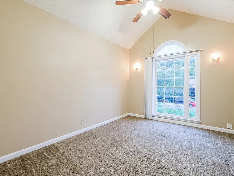 3935 Willowmeade Dr — Photo 14