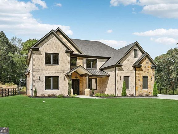 3rd image of 1798 Braselton Hwy