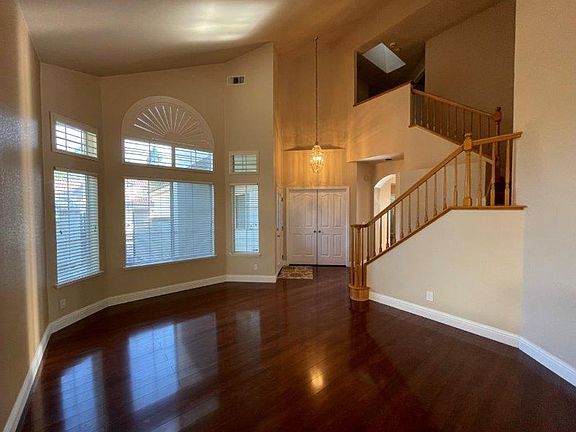 5th image of 6014 Field Brook Ct