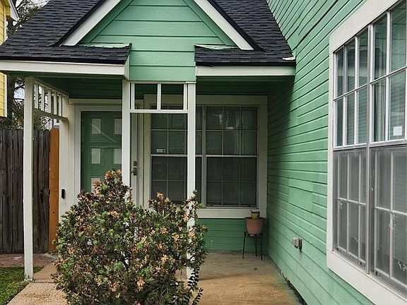 2nd image of 12838 Ashford Knoll Dr