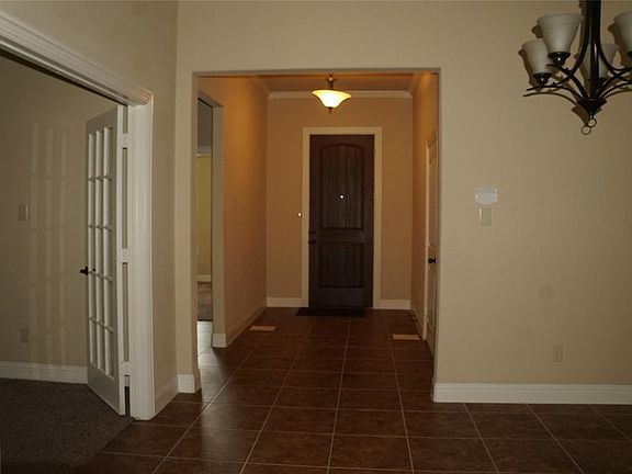 4th image of 10512 Wagon Wheel Way