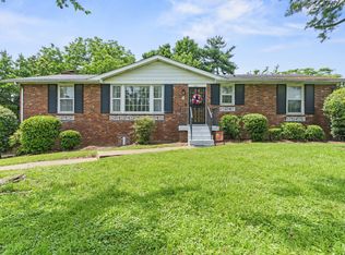 401 Glenpark Dr, Nashville, TN 37217