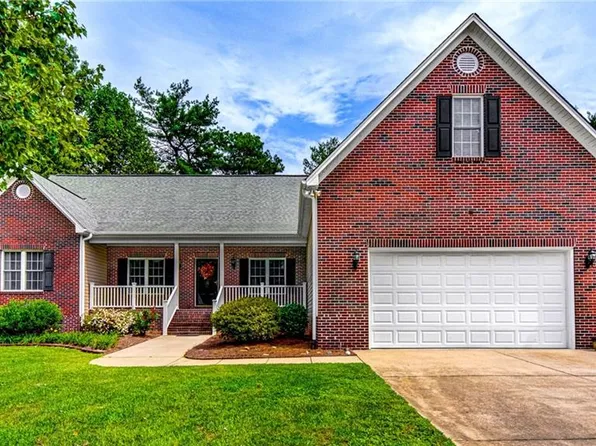 4603 Bentford Rd, Greensboro, NC 27406