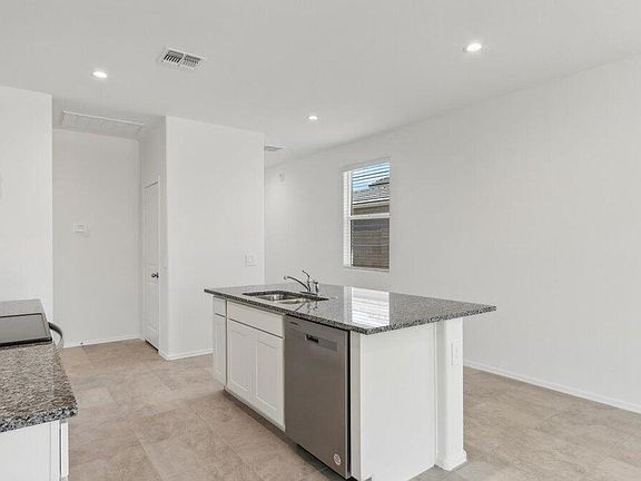 5th image of 18244 N SAN PABLO Street