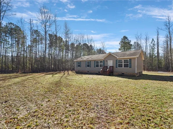 24378 Cabin Point Rd, Disputanta, VA 23842